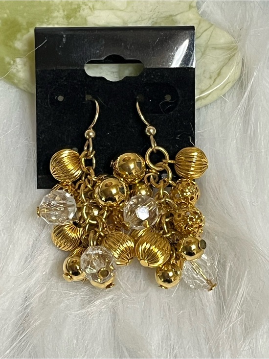 Vintage Jewelry - Vintage Cluster Earrings